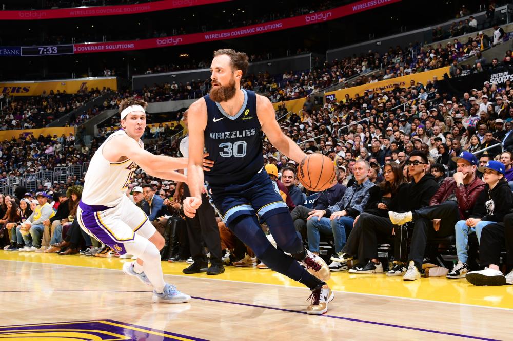 他不仅是一 他不仅是一