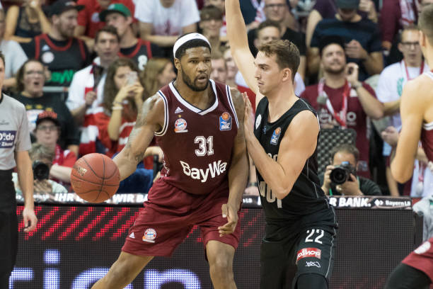 激烈对决 激烈对决