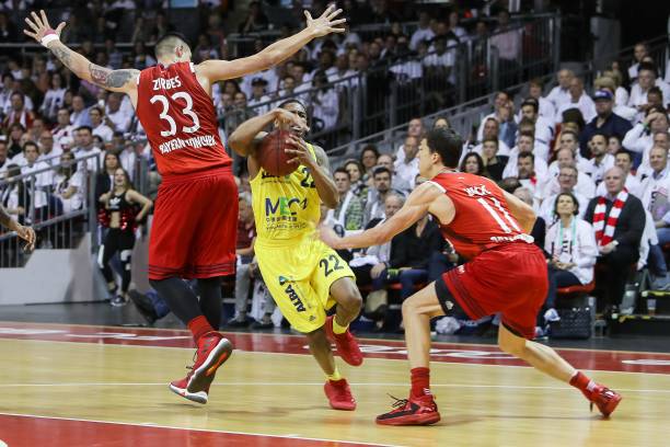 不屈的坚持 不屈的坚持