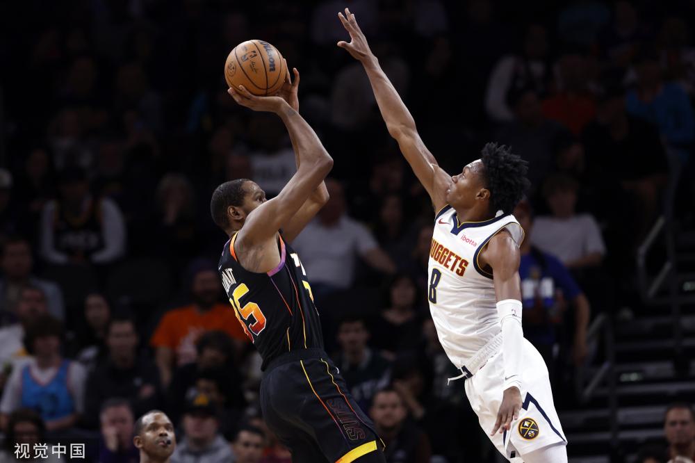 昔日同场作 昔日同场作